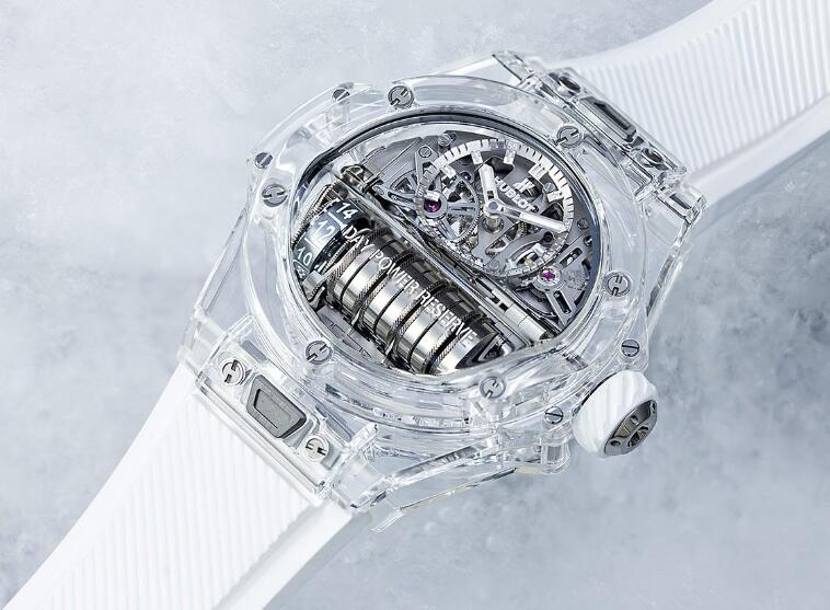 Swiss reproduction watches online have the transparent effect.